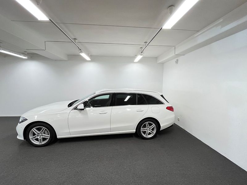 Mercedes-Benz Třídy C 300e Avant. Distro Kamera Taž - fotka 2 z 17