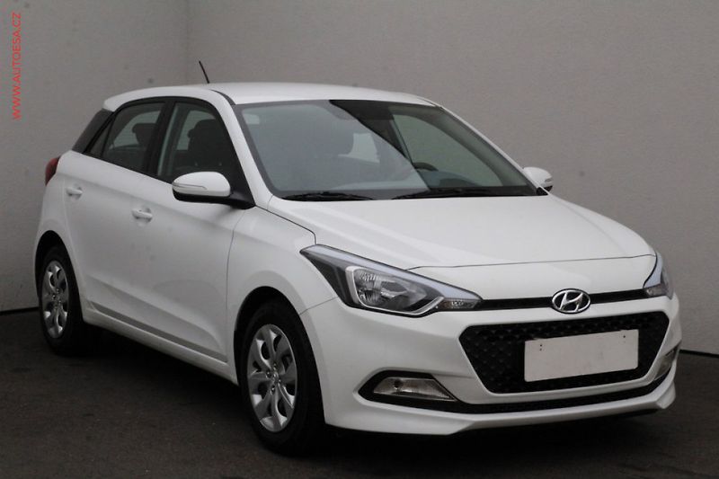 Hyundai i20 (2014) 1.2 i, Fifa WorldCup, AC, - fotka 1 z 3