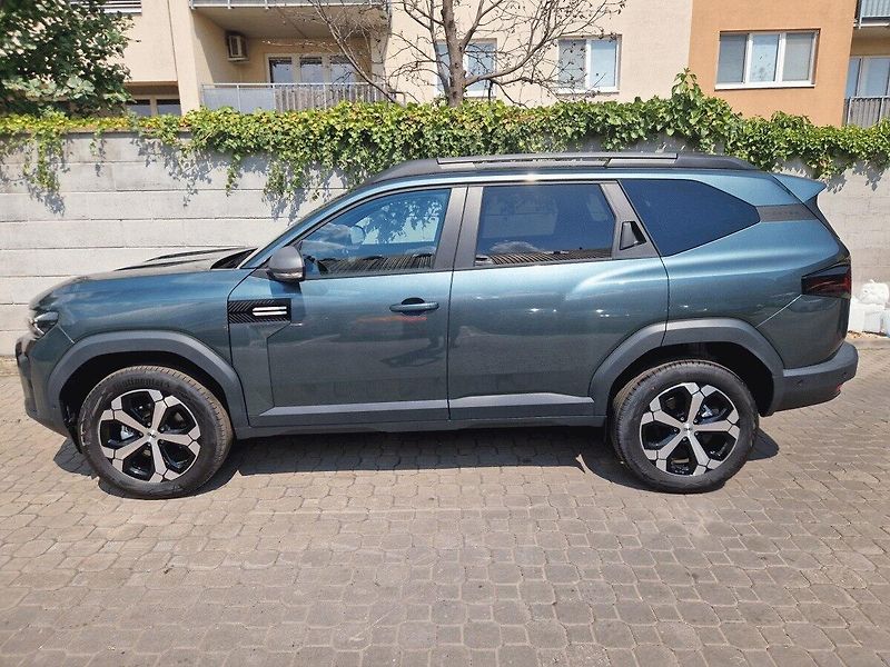 Dacia Bigster (2026) journey mild hybrid 140 - fotka 3 z 4