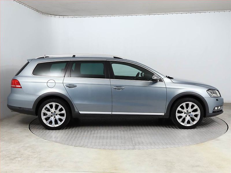 Volkswagen Passat (2013) Alltrack 2.0 TDI, 4X4 - fotka 6 z 18