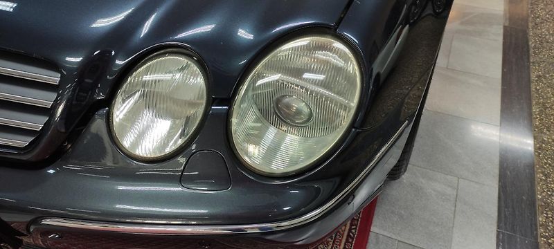 Mercedes-Benz CL (1991) 500 C215 - fotka 26 z 38
