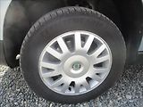 Škoda Yeti 1,2 TSI, klima,serv. historie, - náhled 18