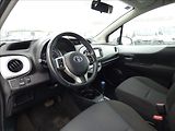 Toyota Yaris 1,5 Hybrid, Digi Klima, servis - náhled 18