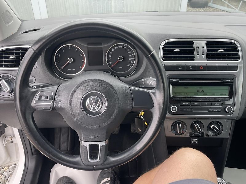 Volkswagen Polo 1.4MPi 85PS CITY BI-FUEL VW 1A - fotka 166 z 177