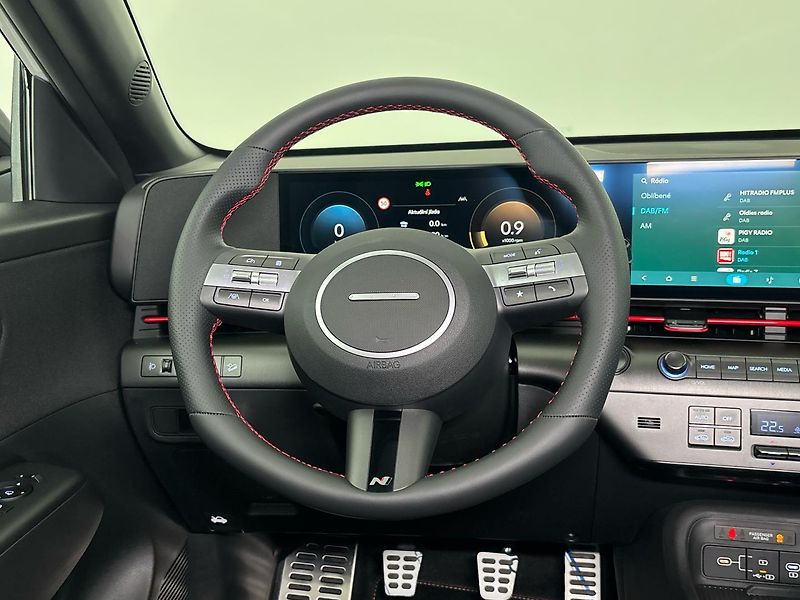 Hyundai Kona (2026) N Line - fotka 18 z 28