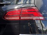 Volkswagen Golf (2017) VII 1.4TSi MAN Highline, RZV - náhled 47