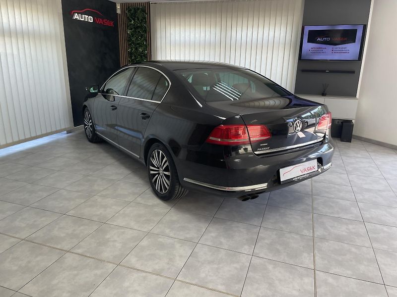 Volkswagen Passat 2.0 TDi 4x4 ČR 6M NAVI XENON - fotka 8 z 27