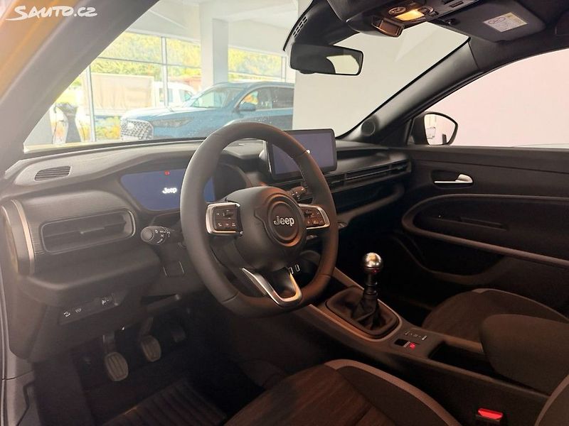 Jeep Avenger (2026) 1,2 100k Longitude - skladem - fotka 11 z 18