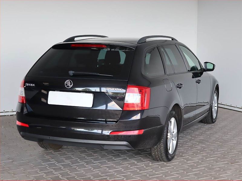 Škoda Octavia (2016) 1.6 TDI, Tempomat - fotka 5 z 18