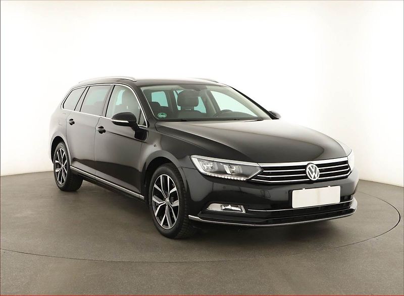 Volkswagen Passat (2018) 2.0 TDI, Kůže, Navi, Tempomat - fotografie inzerátu