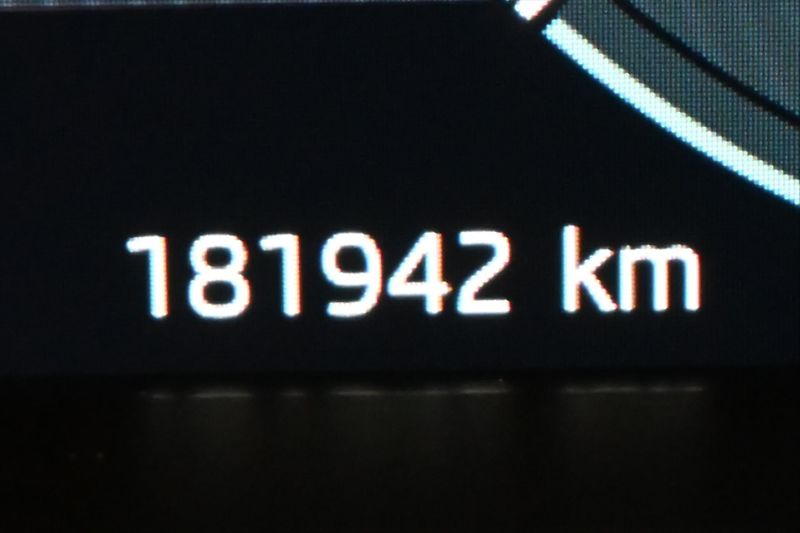 Škoda Octavia 2,0 TDI 110 kW DSG 4x4 NAVI Zá - fotka 17 z 30