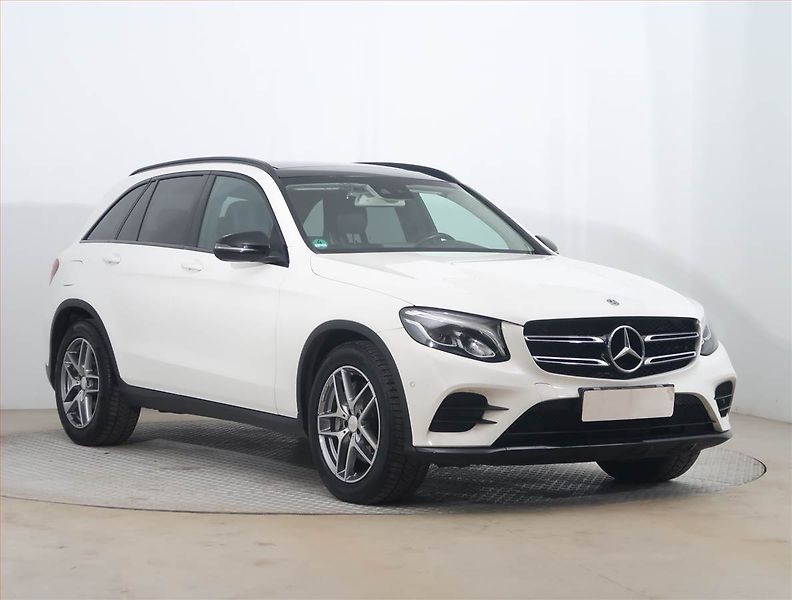 Mercedes-Benz GLC (2017) AMG line 350 d 4MATIC - fotografie inzerátu