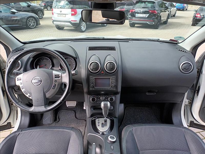 Nissan Qashqai 2,0 dCi 110 kW Automat,4X4,TZ - fotka 11 z 40