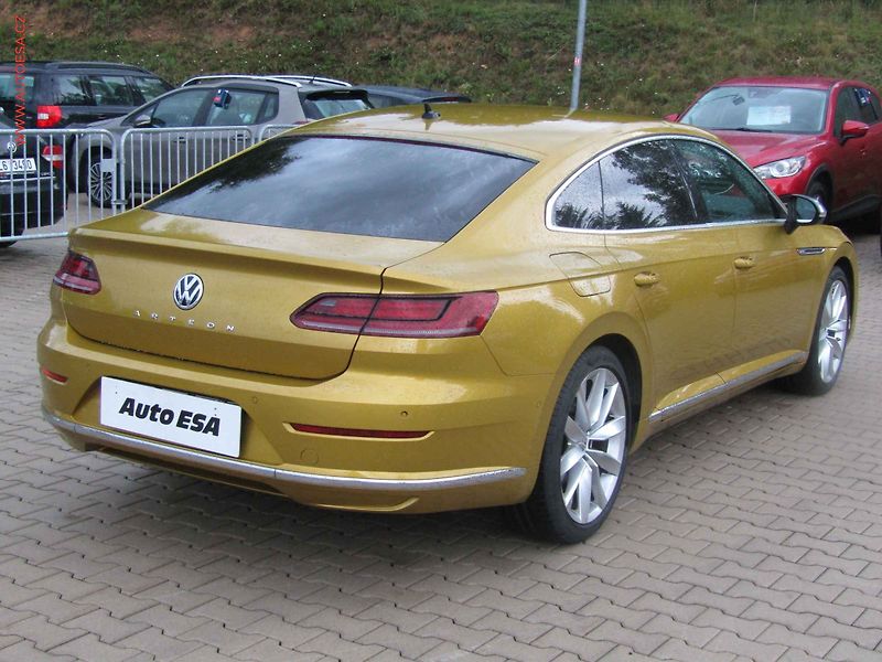 Volkswagen Arteon (2017) 2.0 TDi, DSG, STK6/28 - fotka 4 z 17