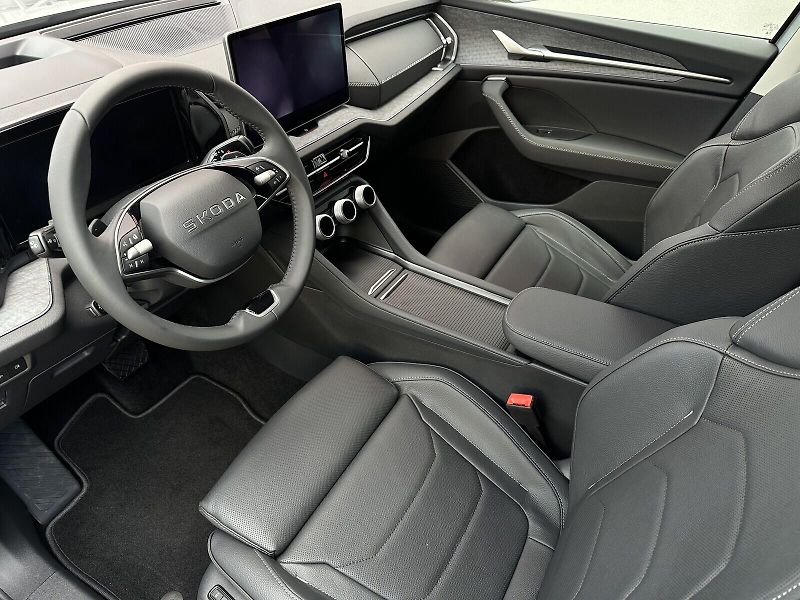 Škoda Kodiaq 1.5TSi iV DSG Exclusive 204PS - fotka 15 z 55