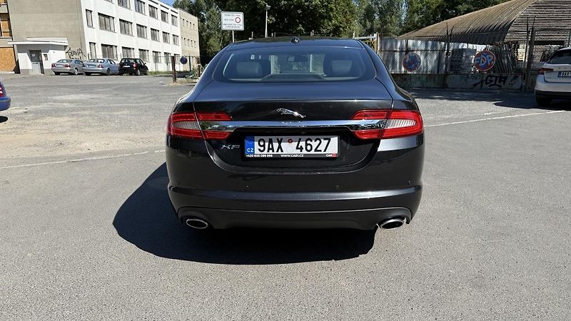 Jaguar XF (2012) 3.0D, X250 Facelift - fotka 5 z 18