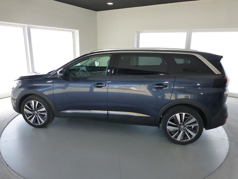 Peugeot 5008 (2020) 1,5HDI-96KW*NAVI**KAMERA*7MÍST - fotka 8 z 29