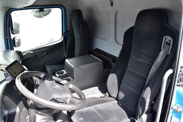 Mercedes-Benz Atego 1230 4x2 skříň s čelem - fotka 14 z 17