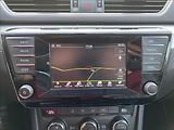 Škoda Superb 2,0 TDI  Ambition / NAVI - náhled 31