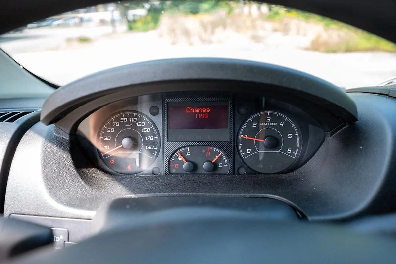 Peugeot Boxer L3H2 81 kW - fotka 10 z 33