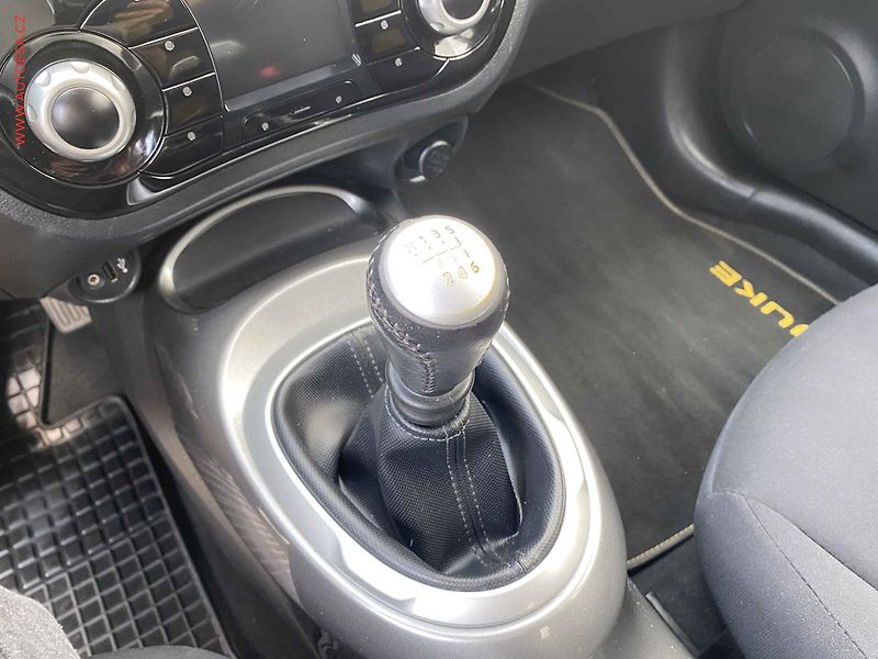 Nissan Juke (2015) 1.2 DiG-T, ČR, Acenta, navi - fotka 15 z 17