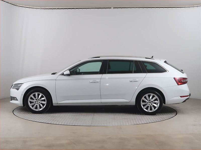 Škoda Superb (2019) 2.0 TDI, Automat, Kůže, Navi - fotka 3 z 19