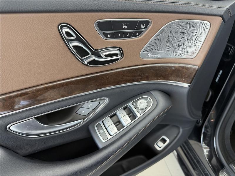 Mercedes-Benz Třídy S 3,0 S350d,AMG packet, 4Matic - fotka 15 z 37