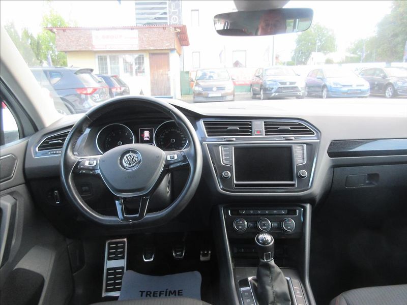 Volkswagen Tiguan 1,4 TSI 110kW Edice Sound - fotka 8 z 15