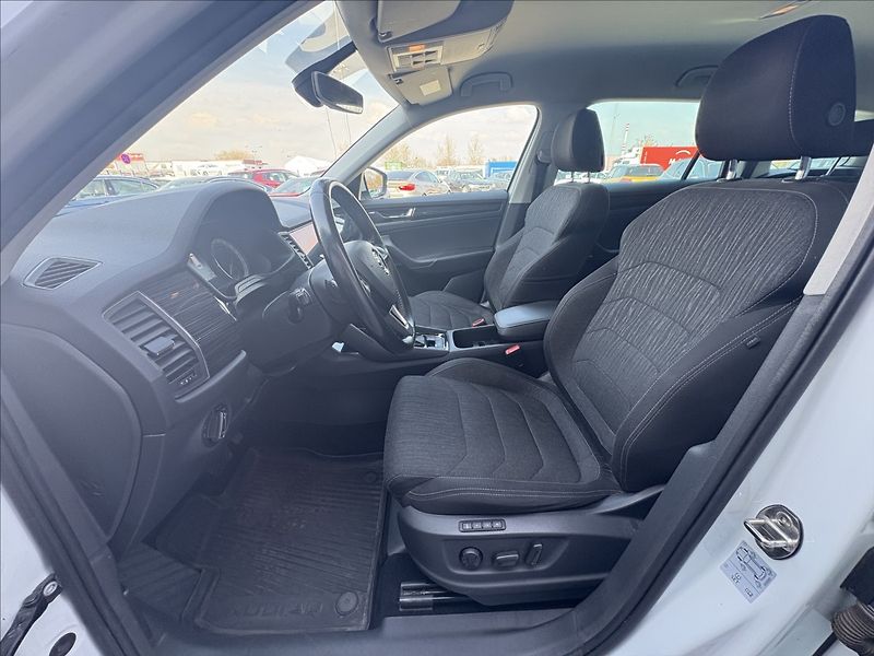 Škoda Kodiaq 2,0 TDI 140 kw ČR 4x4 DSG - fotka 17 z 30