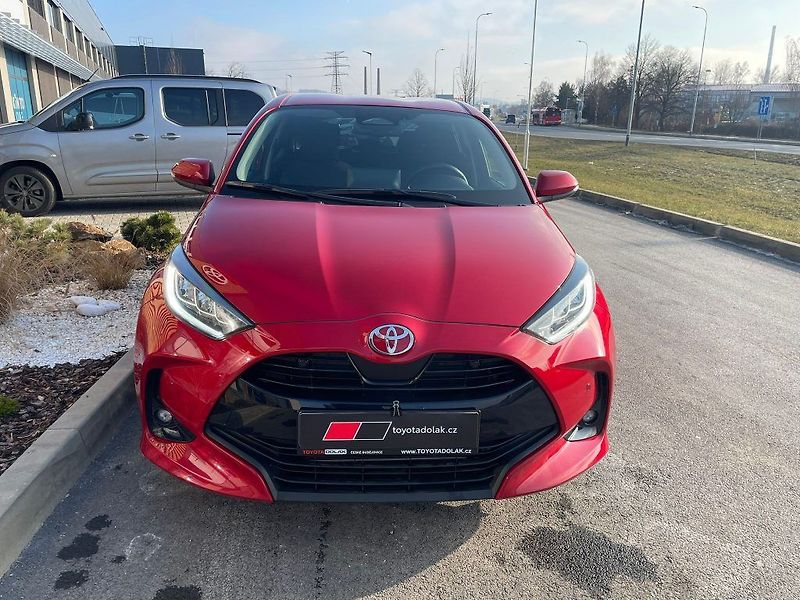 Toyota Yaris 1.5 Hybrid 116HP Style - fotka 2 z 27