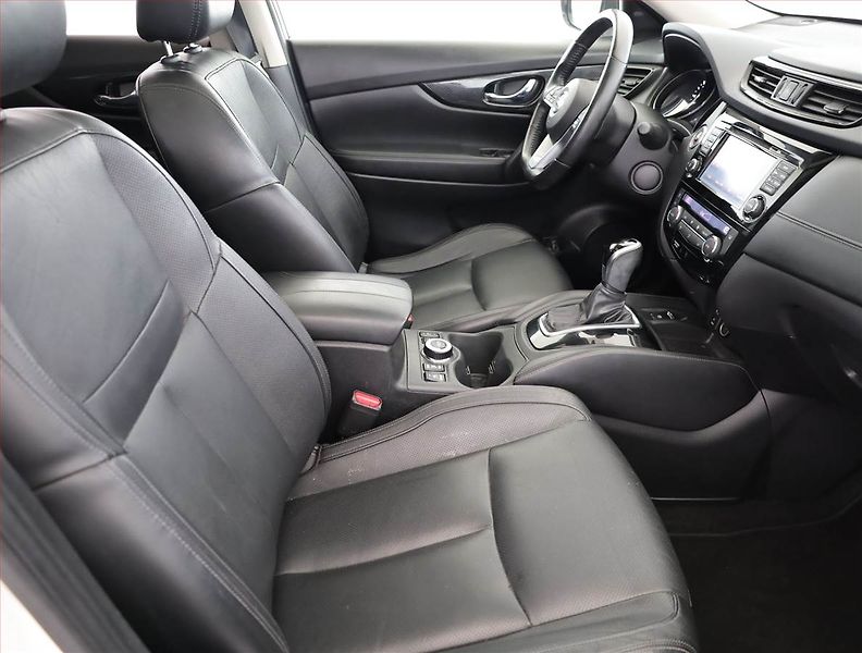 Nissan X-Trail (2018) 2.0 dCi, 4X4, Automat, Kůže - fotka 7 z 21