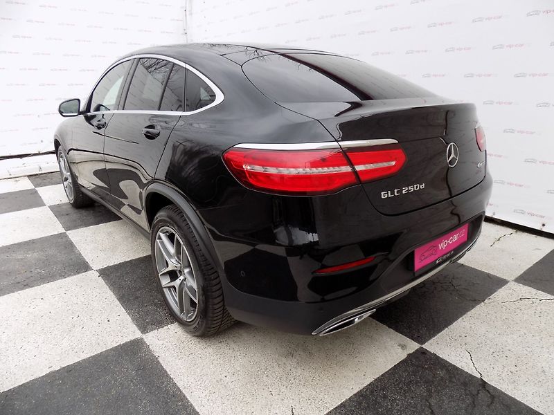 Mercedes-Benz GLC (2018) 250d/AMG Line/4-Matic/ČR/DPH/ - fotka 3 z 40