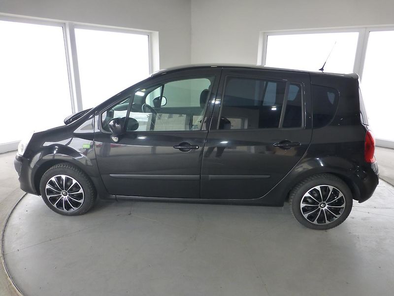 Renault Modus (2010) 1,2I*KLIMATIZACE**PARK.SENZORY - fotka 9 z 25