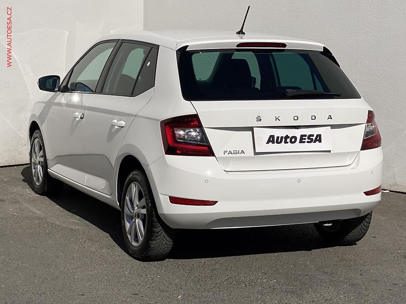 Škoda Fabia (2020) 1.0 TSi, 1.maj,ČR, Style, - fotka 6 z 18