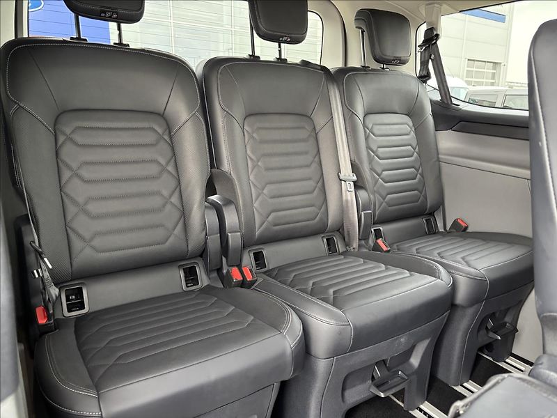 Ford Tourneo Custom 2,0 125kW Titanium X AWD L1 - fotka 16 z 47