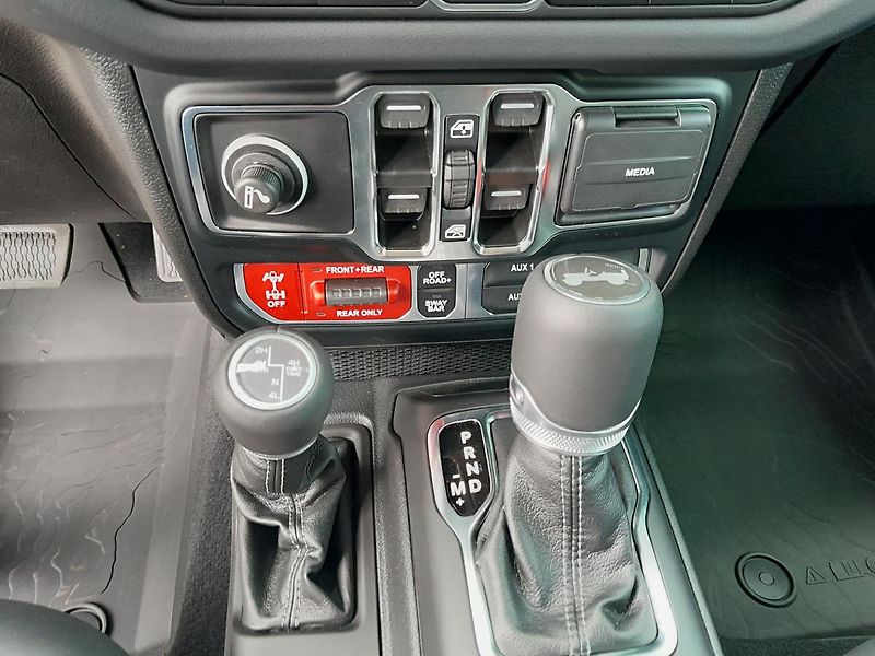 Jeep Wrangler (2026) Unlimited 2,0T  Rubicon ČR - fotka 27 z 38