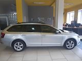 Škoda Octavia 1.6 TDI DSG NAVI APP - náhled 7