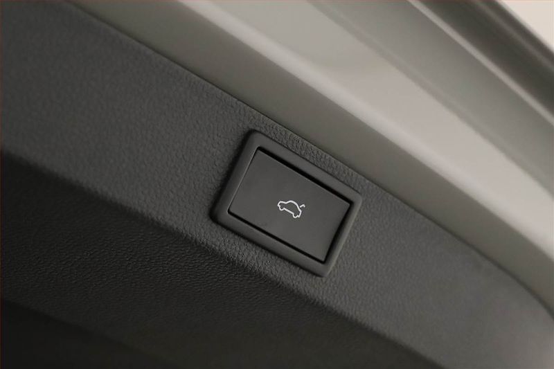 Škoda Karoq (2025) 2.0 TDI, SPORTLINE, AUTOMAT - fotka 11 z 17