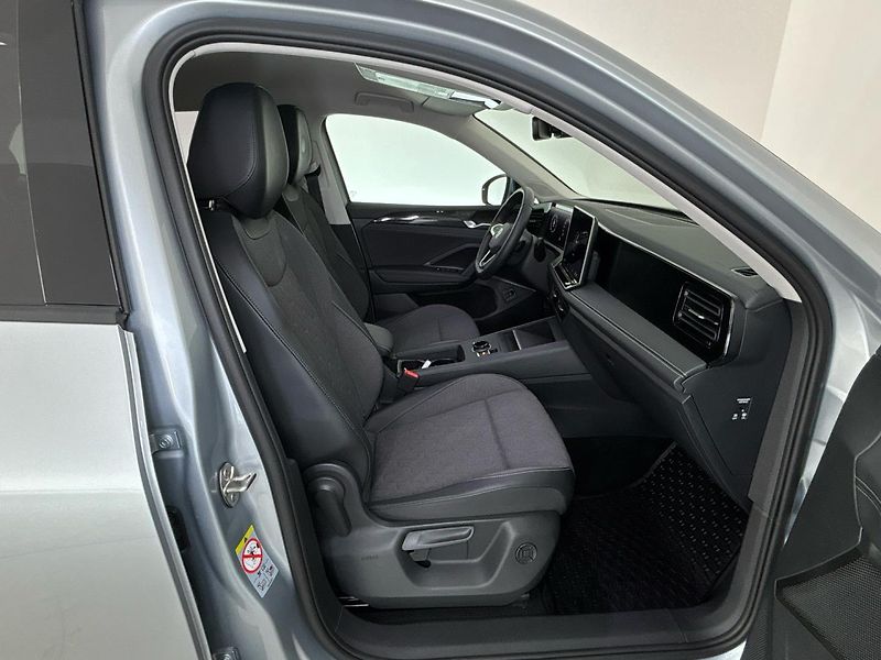 Volkswagen Tiguan People DSG - fotka 9 z 31