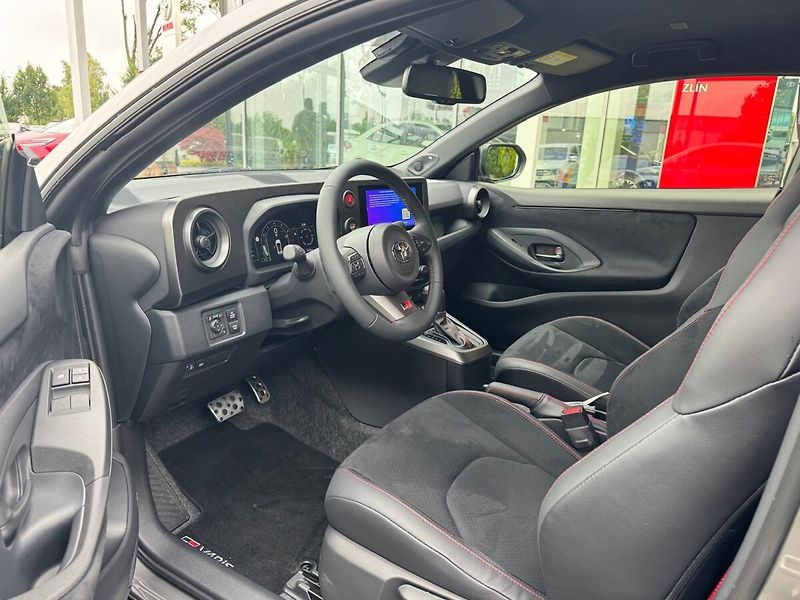 Toyota Yaris GR - fotka 8 z 11