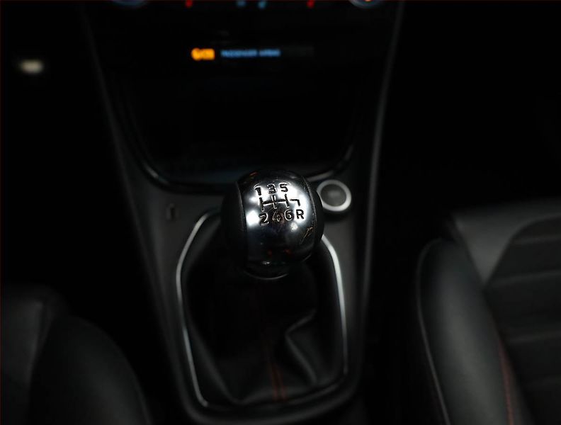 Ford Puma (2020) ST-Line 1.0 EcoBoost mHEV, ČR - fotka 13 z 21