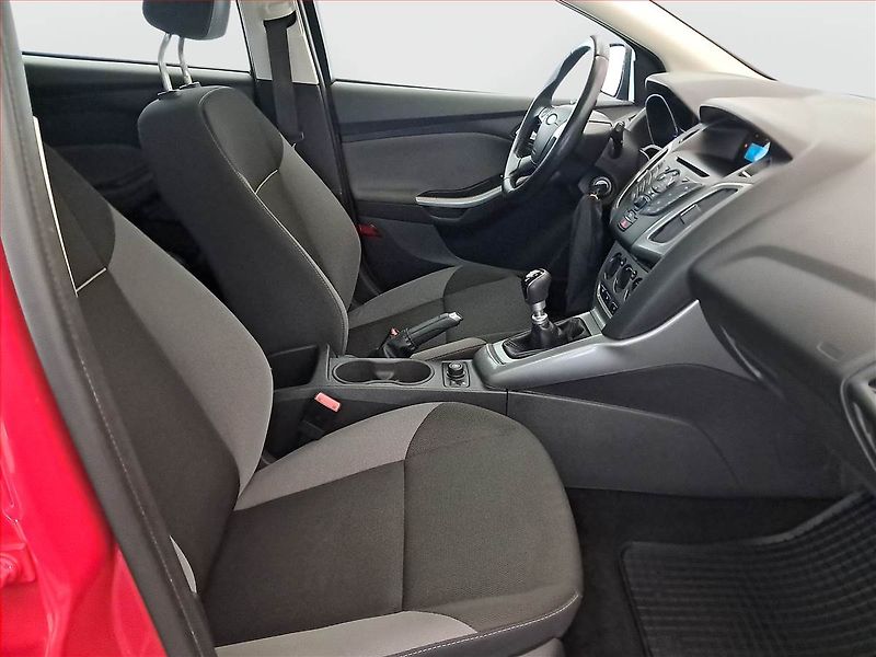 Ford Focus (2013) 1.0 EcoBoost, ČR,1.maj, po STK - fotka 9 z 18