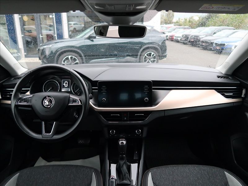 Škoda Scala 1,6 TDi,85kW,Style,1majČR,DPH - fotka 18 z 28