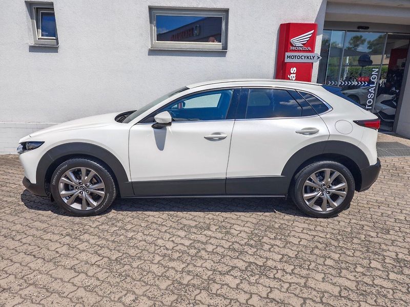 Mazda CX-30 (2020) 2.0 Skyactiv Selection 360°Kam - fotka 45 z 46