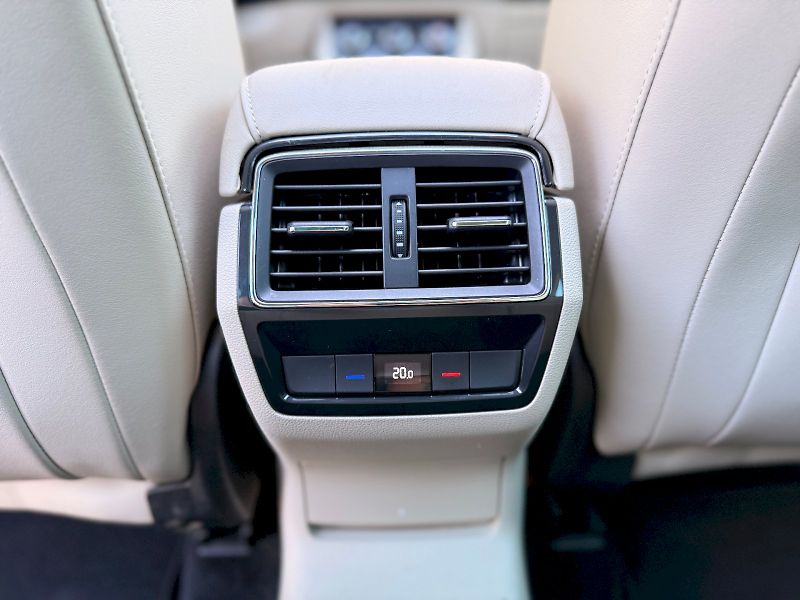 Škoda Kodiaq (2019) L K TD 140/2.0 A7A - fotka 22 z 33