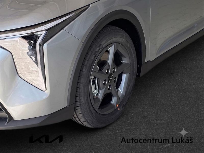 Kia K4 (2026) 1,0 CL4  T-GDi GPF MHEV 7DCT E - fotka 7 z 7
