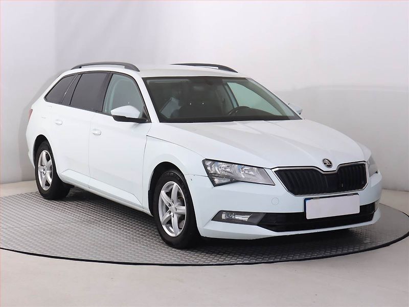 Škoda Superb (2017) Ambition 1.6 TDI, Automat - fotografie inzerátu