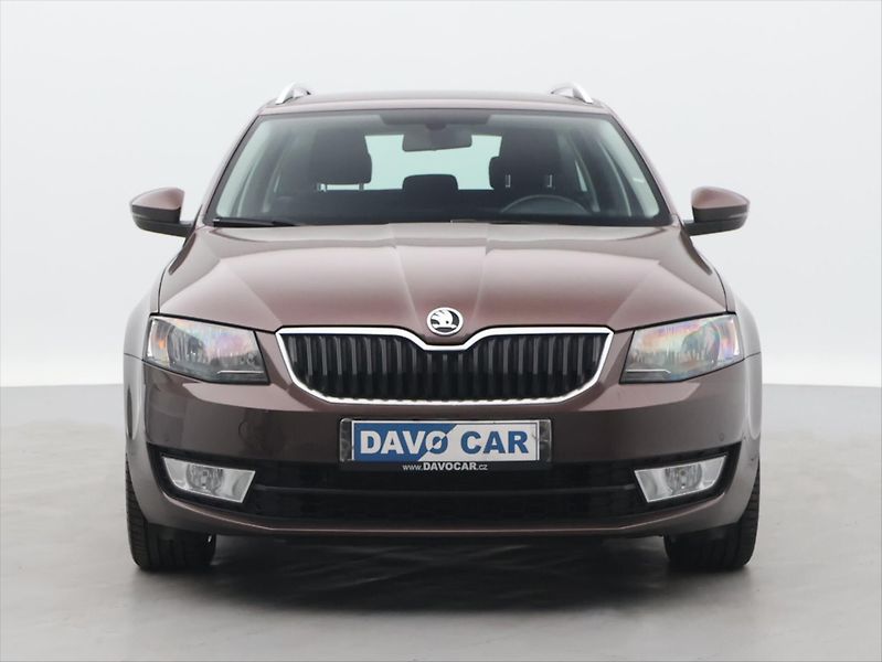 Škoda Octavia 2,0 TDI 110kW CZ Style Kessy - fotka 2 z 30