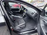 Volvo V60 Cross Country D4 AWD // 4x4 - náhled 14