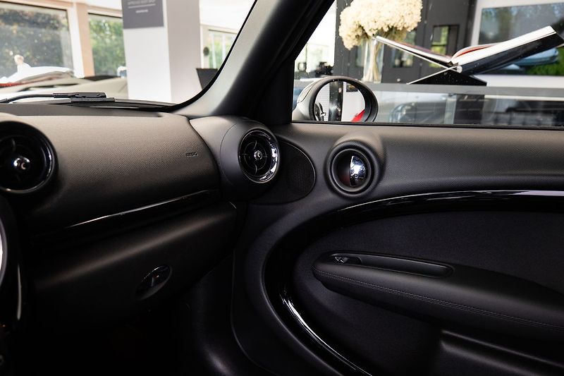 Mini Cooper S 4ALL - fotka 14 z 19